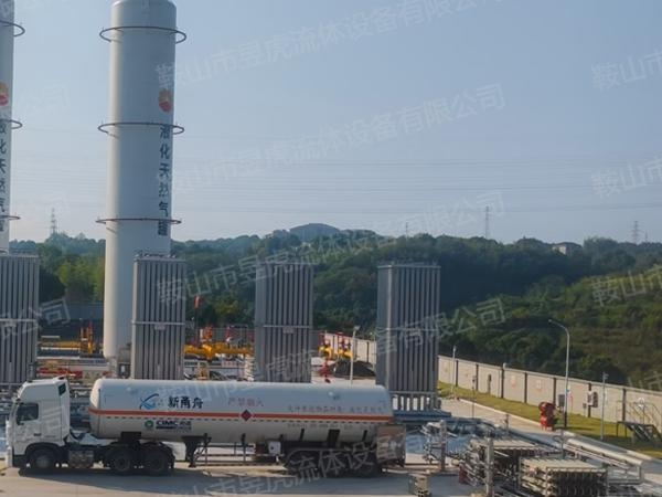 LNG增壓卸車(chē)臂(中國(guó)石油）